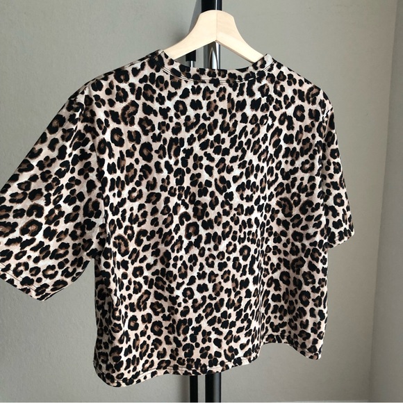 Veronica Beard | Animal Print | Short Sleeve | Crop Top | Blouse - Picture 8 of 14
